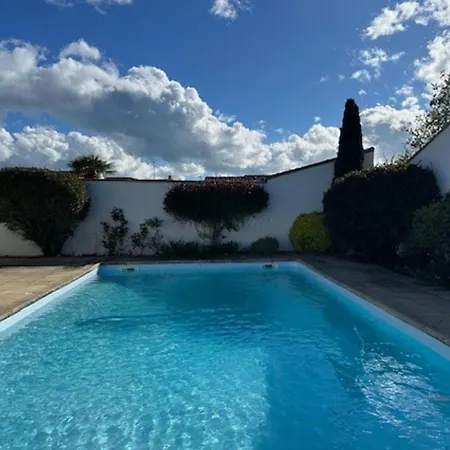 Renovated 2-min Walk To The Semesterbostad Le Bois-Plage-en-Ré